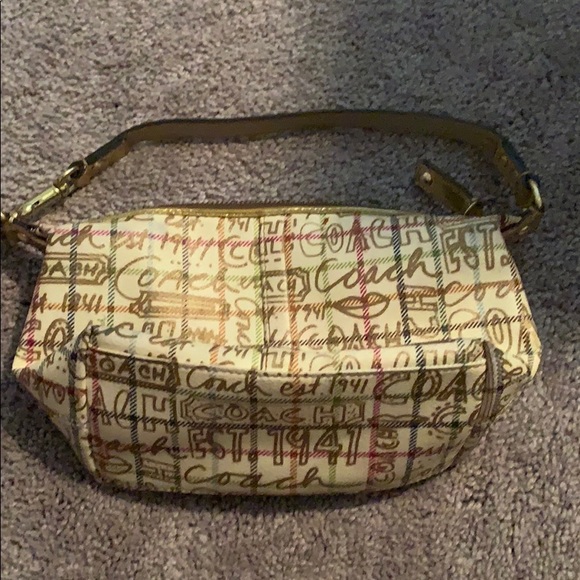 Coach Handbags - Coach hand bag Coach Handbags - Coach hand bag